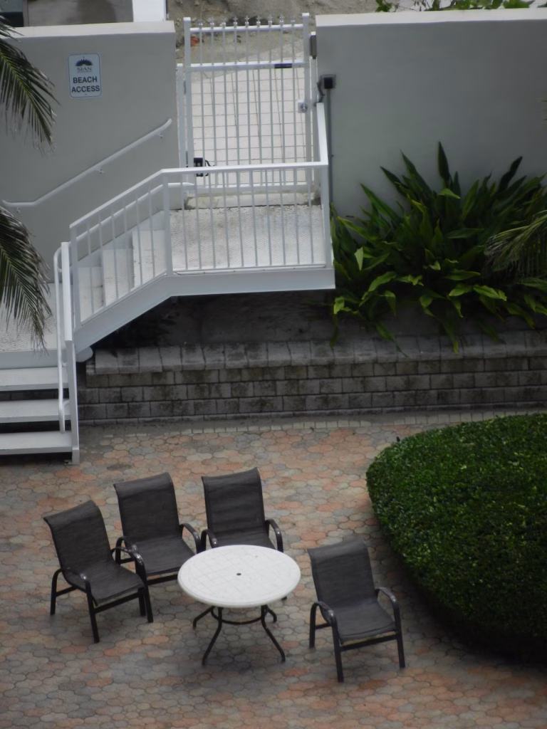 beach access from pool 2